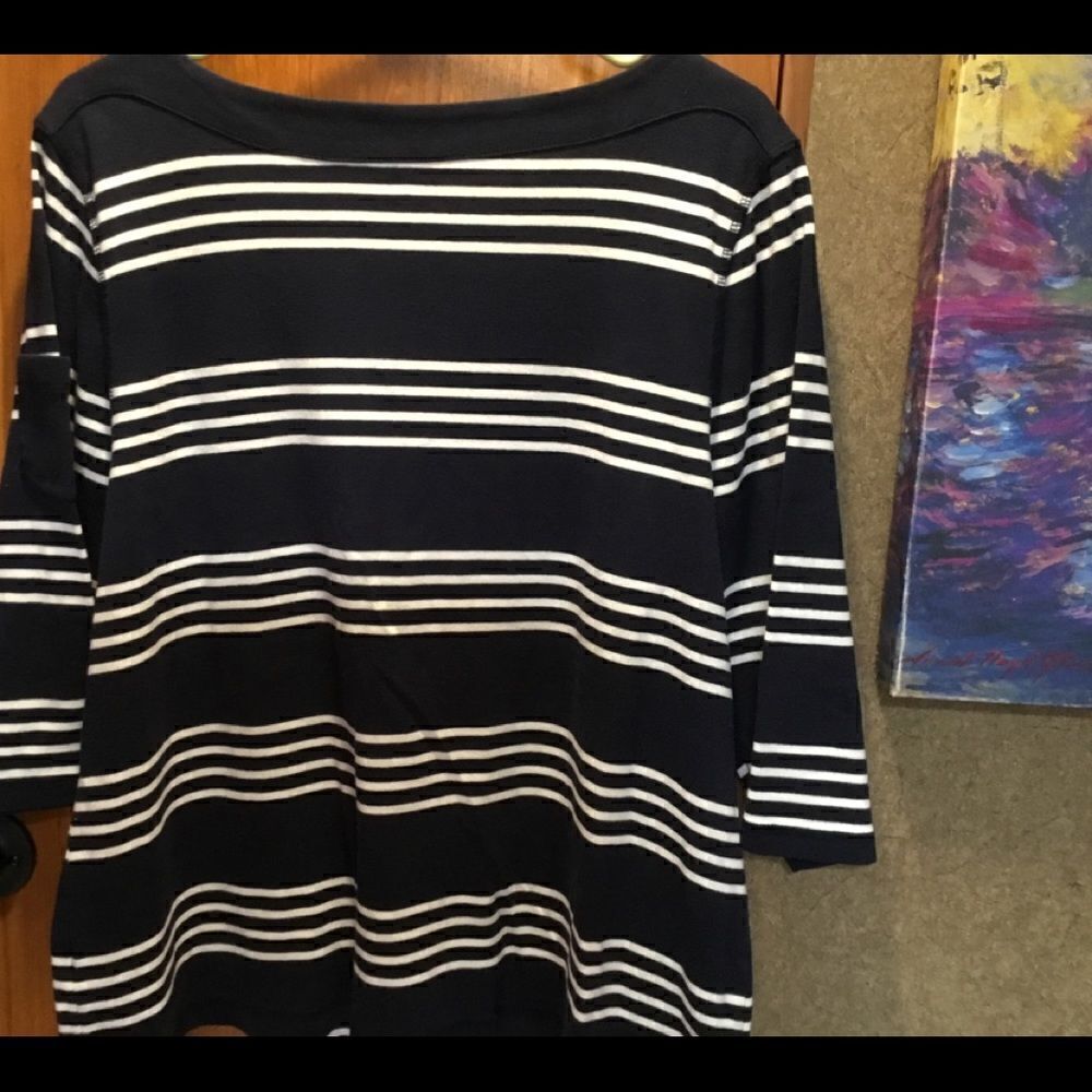 NWOT Studio Works Brand Navy & White  Short Sleeve Top